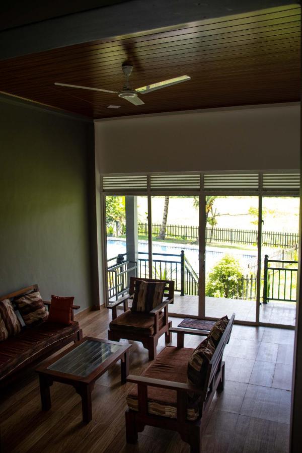 Sri Villa Rest Hikkaduwa Exterior photo